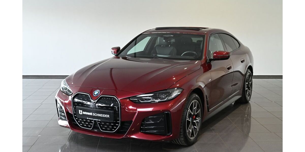 BMW i4 29.300 km 38.950 &euro; Paderborn 33100