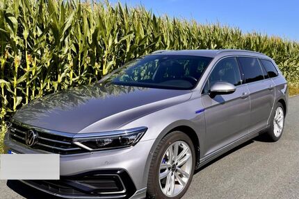 VW Passat Variant 64.000 km 21.450 &euro; Rheda-Wiedenbrück 33378