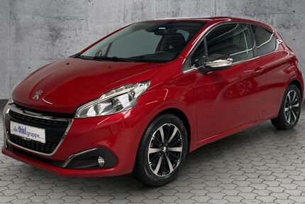 Peugeot 208 71.720 km 8.490 &euro; Rheda-Wiedenbrück 33378