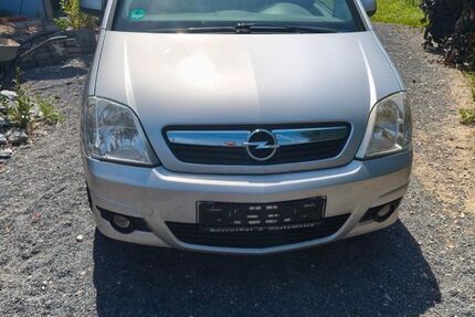 Opel Meriva 191.000 km 1.800 &euro; Erwitte 59597