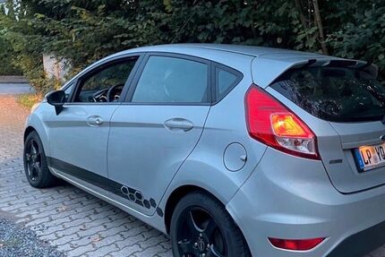 Ford Fiesta 232.000 km 3.250 &euro; Anröchte 59609