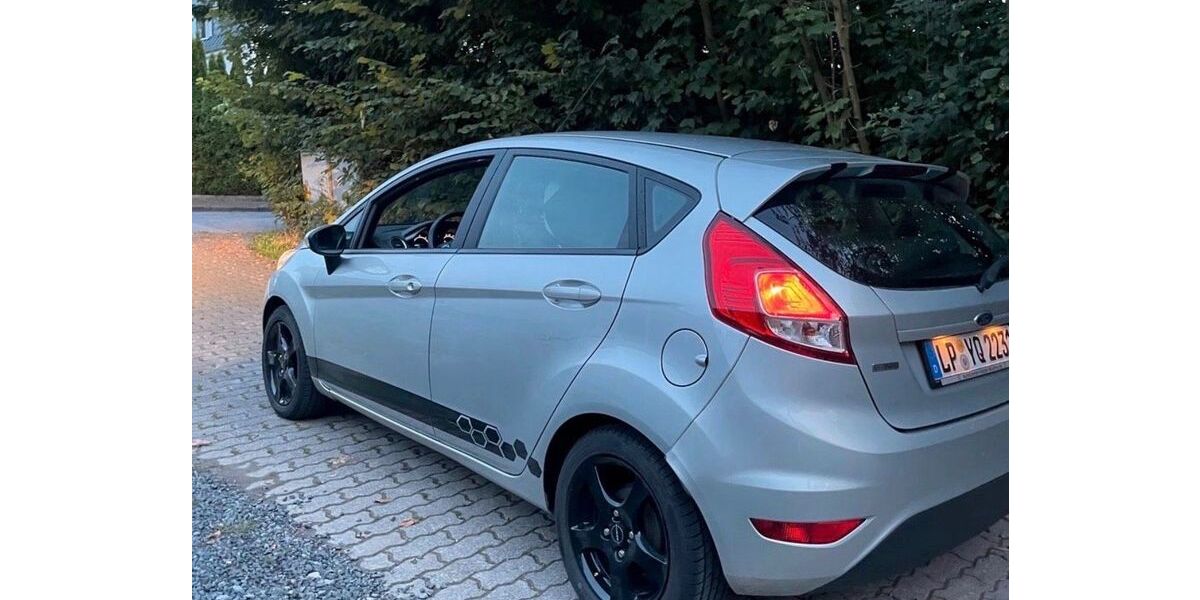 Ford Fiesta 232.000 km 3.250 &euro; Anröchte 59609