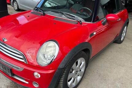 Mini Cooper 89.000 km 3.290 &euro; Paderborn 33100