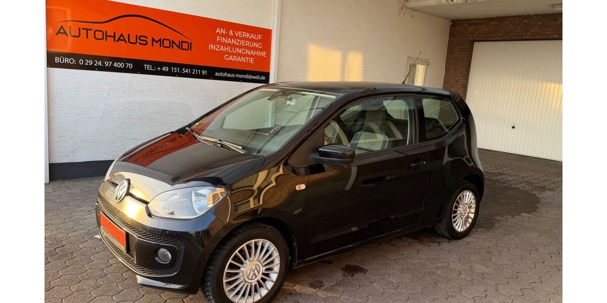 VW up! 204.000 km 4.900 &euro; Möhnesee-Körbecke 59519