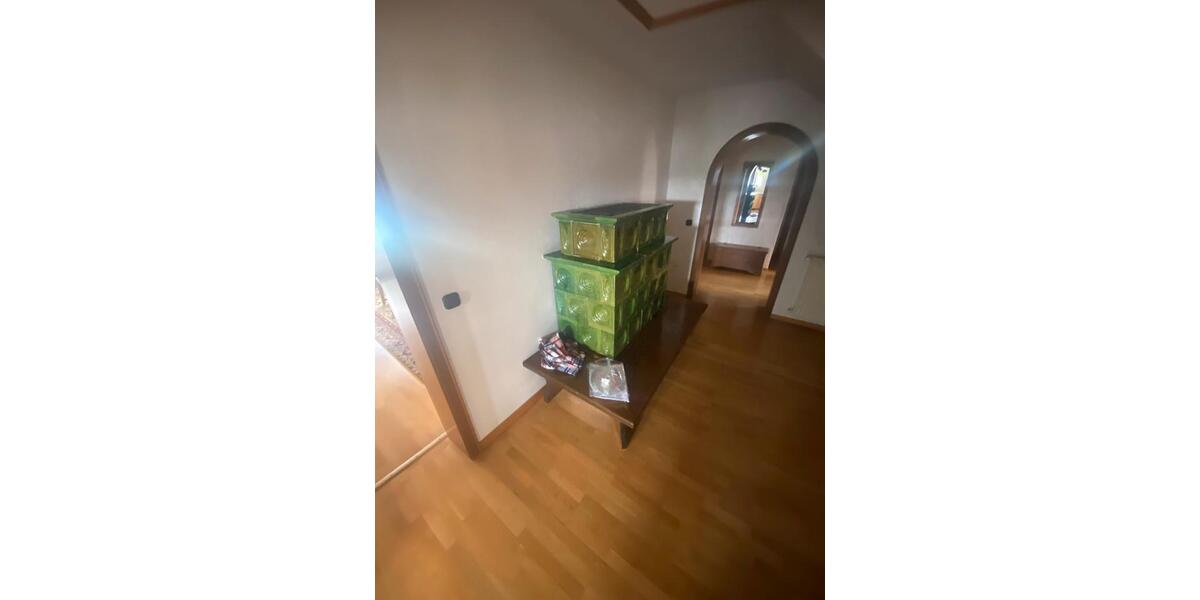 Erdgeschoßwohnung Warstein - 5 Zimmer, 144 m&sup2;, 228.000&euro; | Angebot:24651771