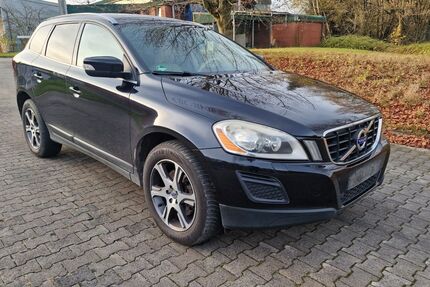 Volvo XC60 321.000 km 6.500 &euro; Möhnesee 59519
