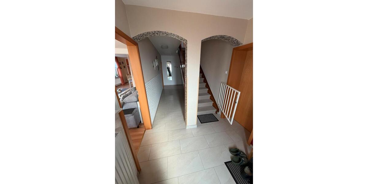 Etagenwohnung Rietberg - 6 Zimmer, 175 m&sup2;, 1.400&euro; | Angebot:25900205