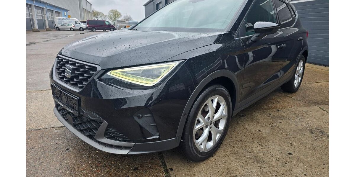 Seat Arona 41.325 km 16.900 &euro; Bad Sassendorf 59505