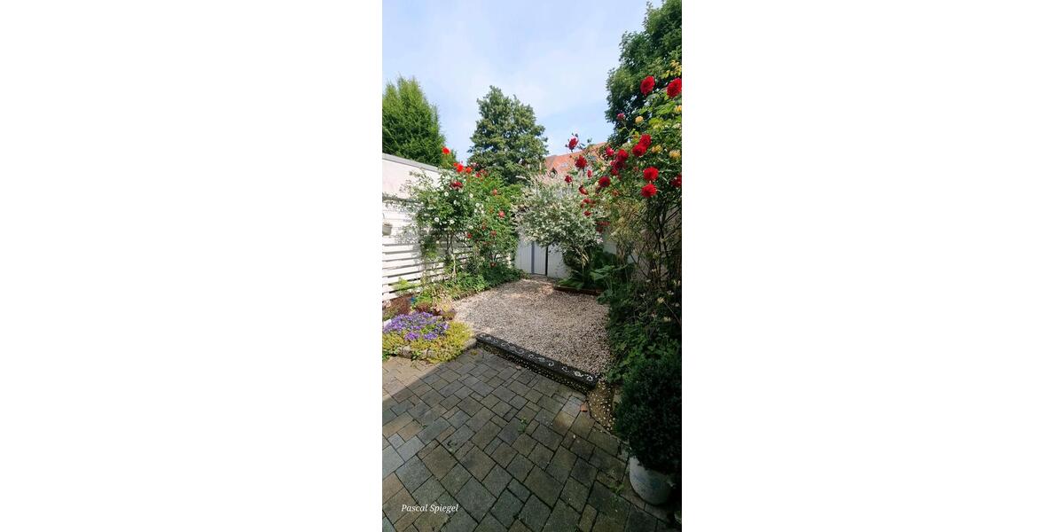 Reihenhaus Lippstadt - 3 Zimmer, 110 m&sup2;, 300.000&euro; | Angebot:24293961