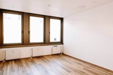 Gewerbeobjekt Lippstadt Kernstadt - 1 Zimmer, 232 m&sup2;, 1.790&euro; | Angebot:25771815