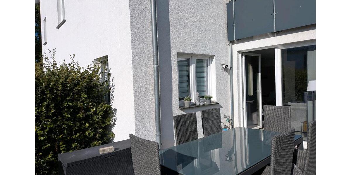 Erdgeschoßwohnung Lippstadt - 4 Zimmer, 105 m&sup2;, 340.000&euro; | Angebot:27295639