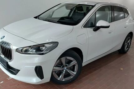 BMW 230 129.800 km 22.499 &euro; Paderborn 33100