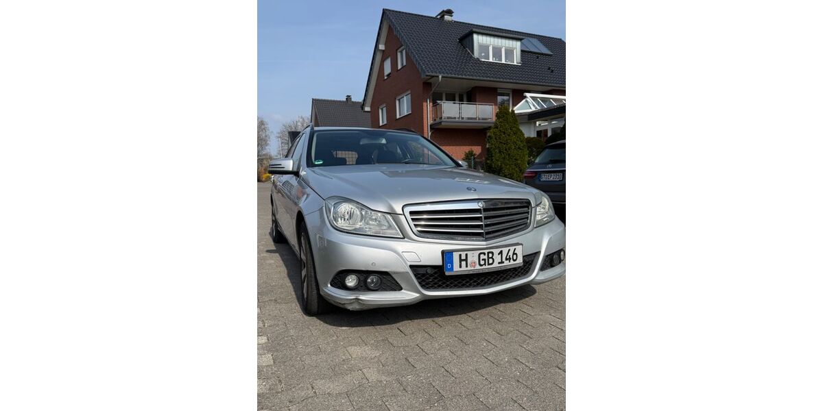 Mercedes-Benz C 250 282.000 km 4.900 &euro; Gütersloh 33335