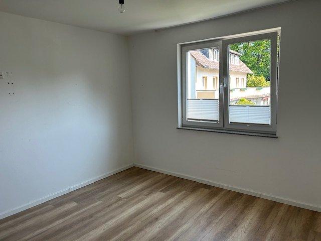 Etagenwohnung Lippstadt Bad Waldliesborn - 3 Zimmer, 86 m&sup2;, 860&euro; | Angebot:26648911