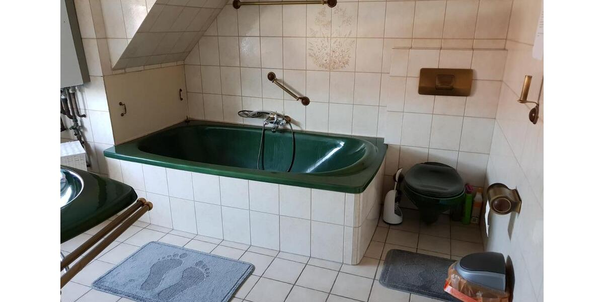 Etagenwohnung Lippstadt Overhagen - 1 Zimmer, 28 m&sup2;, 300&euro; | Angebot:26084391