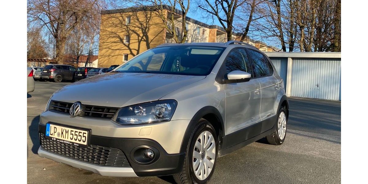 VW Polo 38.000 km 9.000 &euro; Büren 33142