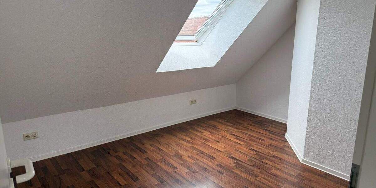 Etagenwohnung Paderborn Kernstadt - 4 Zimmer, 85 m&sup2;, 225.000&euro; | Angebot:25731989