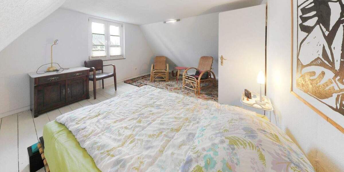 Einfamilienhaus Soest - 7 Zimmer, 215 m&sup2;, 399.000&euro; | Angebot:25685722