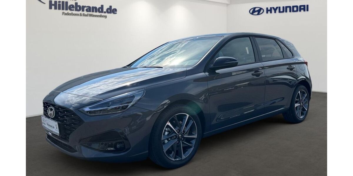 Hyundai i30 3.000 km 27.490 &euro; Bad Wünnenberg 33181