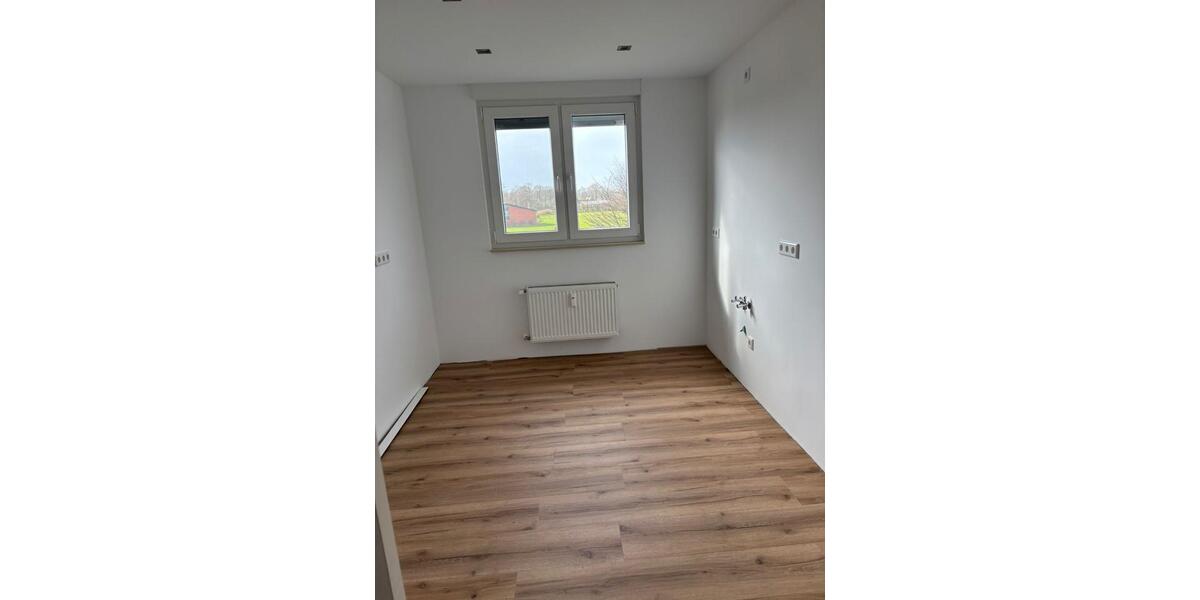 Dachgeschoßwohnung Rietberg - 3 Zimmer, 80 m&sup2;, 900&euro; | Angebot:25590293