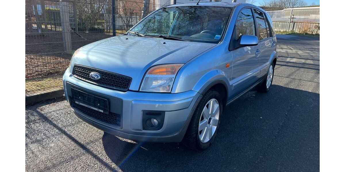 Ford Fusion 131.000 km 3.900 &euro; Soest 59494