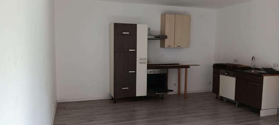 Etagenwohnung Lippstadt - 3 Zimmer, 75 m&sup2;, 640&euro; | Angebot:23553644
