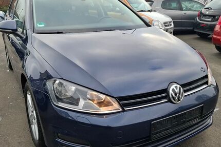 VW Golf 160.000 km 7.999 &euro; Paderborn 33100