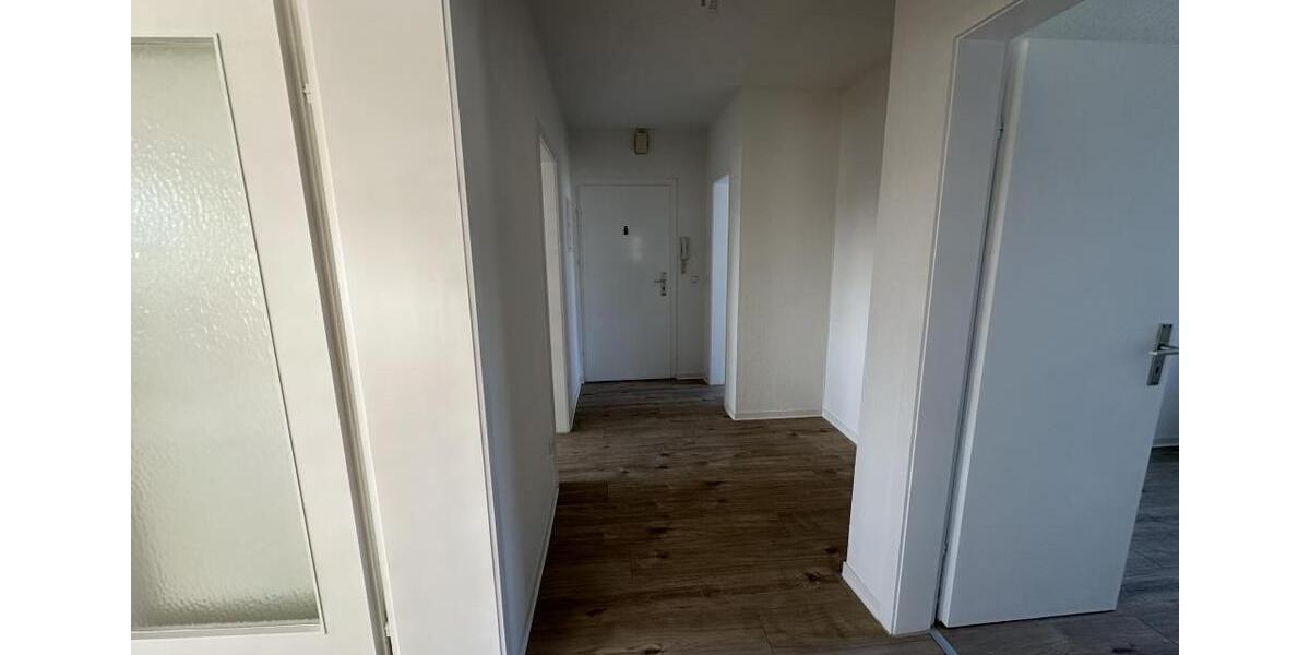 Etagenwohnung Gütersloh - 3 Zimmer, 75 m&sup2;, 709&euro; | Angebot:25515272