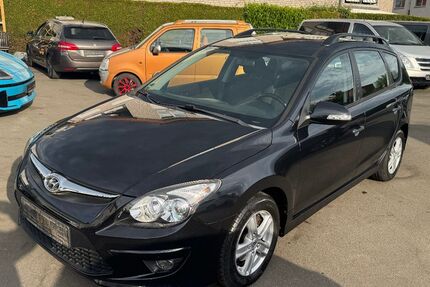 Hyundai i30 185.000 km 2.999 &euro; Paderborn 33100