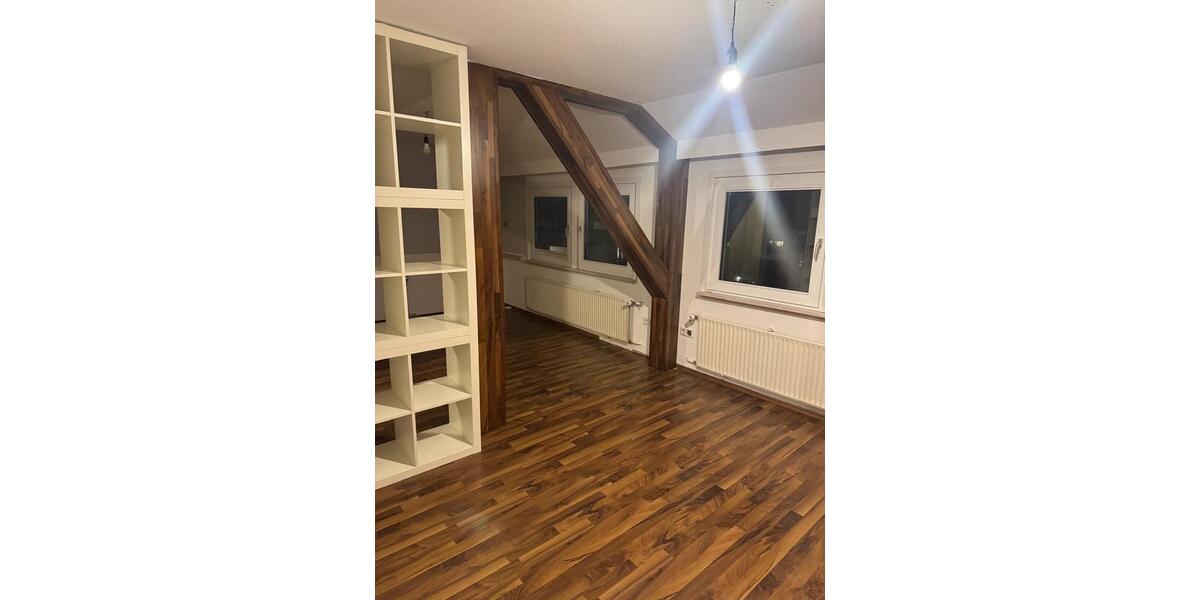 Dachgeschoßwohnung Warstein - 2 Zimmer, 85 m&sup2;, 500&euro; | Angebot:25606594