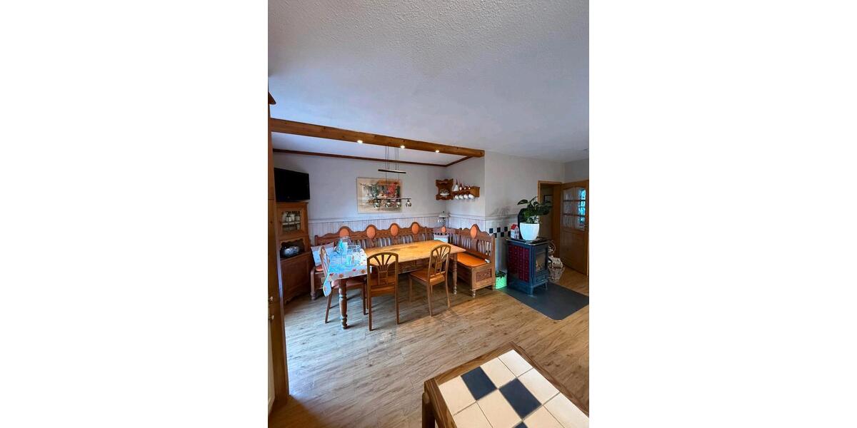 Einfamilienhaus Gütersloh - 5 Zimmer, 130 m&sup2;, 350.000&euro; | Angebot:25252946