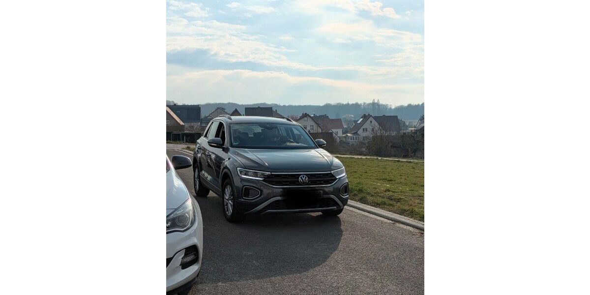 VW T-Roc 20.000 km 18.200 &euro; Büren 33142