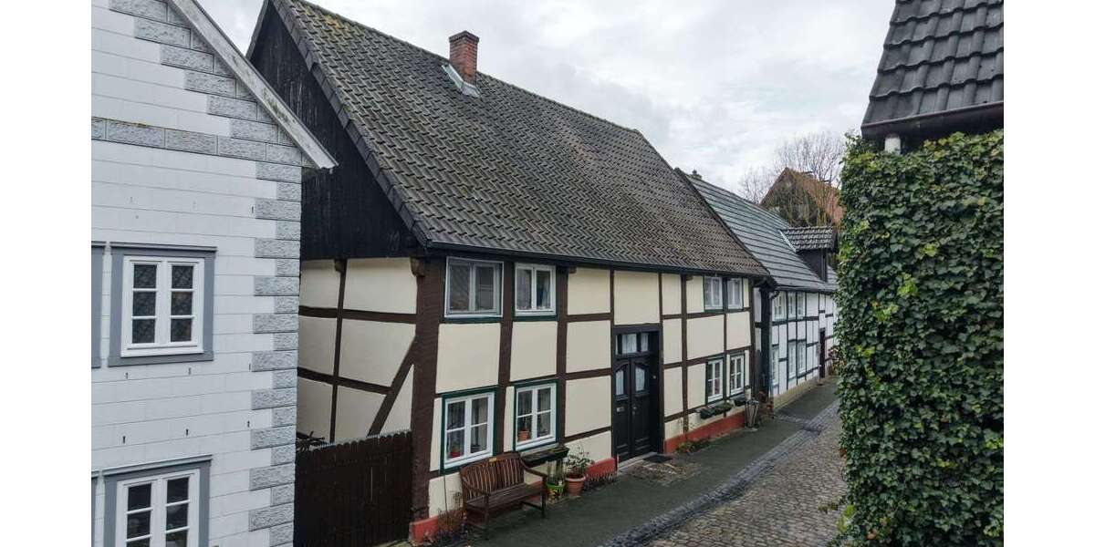 Einfamilienhaus Rheda-Wiedenbrück Wiedenbrück - 4 Zimmer, 132 m&sup2;, 258.000&euro; | Angebot:25825165