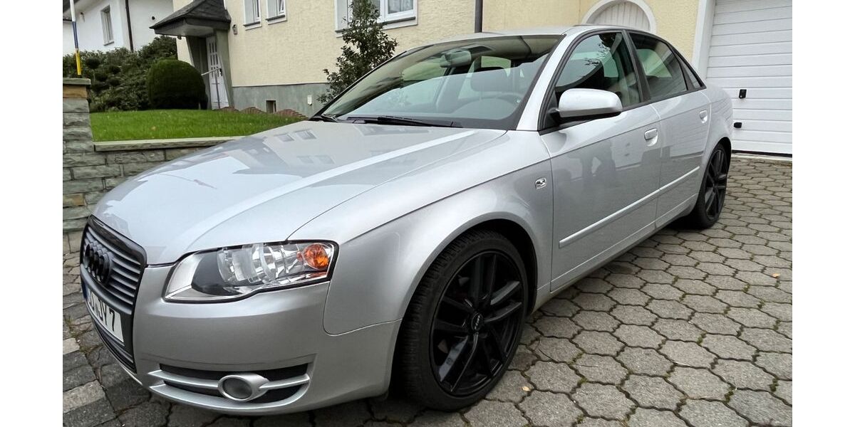Audi A4 120.000 km 4.900 &euro; Bad Sassendorf 59505