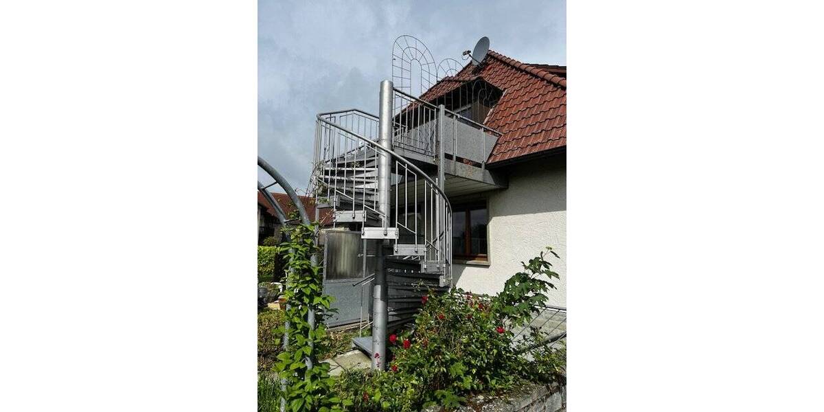 Mehrfamilienhaus, Wohnhaus Anröchte Berge - 8 Zimmer, 250 m&sup2;, 310.000&euro; | Angebot:25664646