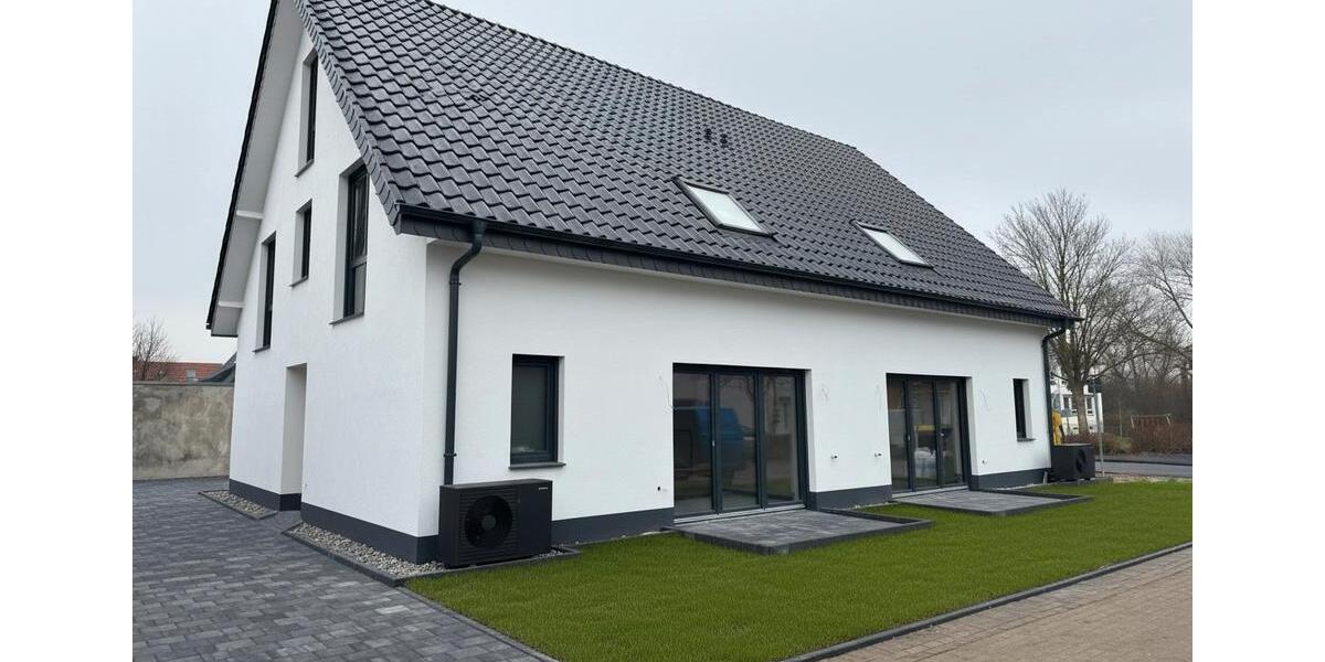 Doppelhaushälfte Salzkotten - 6 Zimmer, 138 m&sup2;, 479.000&euro; | Angebot:26116278