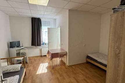 Wohnung Paderborn - 10 Zimmer, 240 m&sup2;, 2.095&euro; | Angebot:25275343