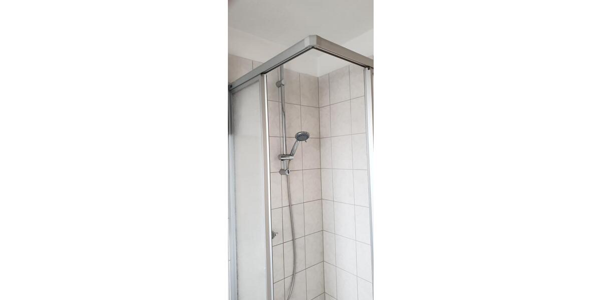Dachgeschoßwohnung Paderborn - 3 Zimmer, 55 m&sup2;, 540&euro; | Angebot:26674360