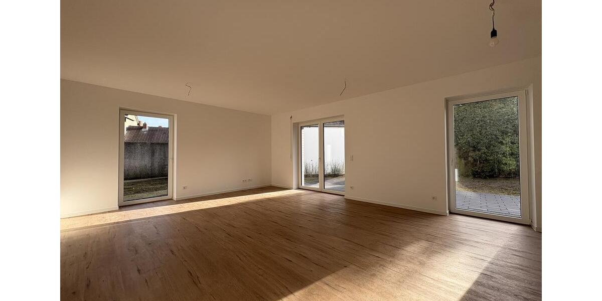 Erdgeschoßwohnung Rheda-Wiedenbrück Wiedenbrück - 3 Zimmer, 85 m&sup2;, 1.270&euro; | Angebot:24703828