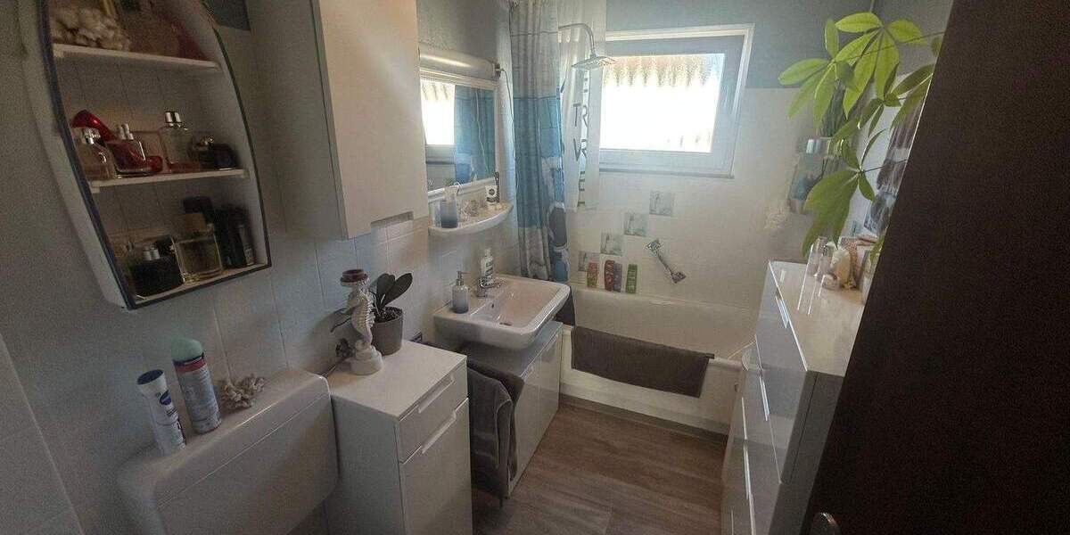 Einfamilienhaus Borchen / Kirchborchen Kirchborchen - 5 Zimmer, 129 m&sup2;, 299.000&euro; | Angebot:26715251