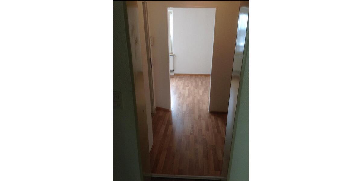 Dachgeschoßwohnung Salzkotten - 2 Zimmer, 52 m&sup2;, 690&euro; | Angebot:26041665