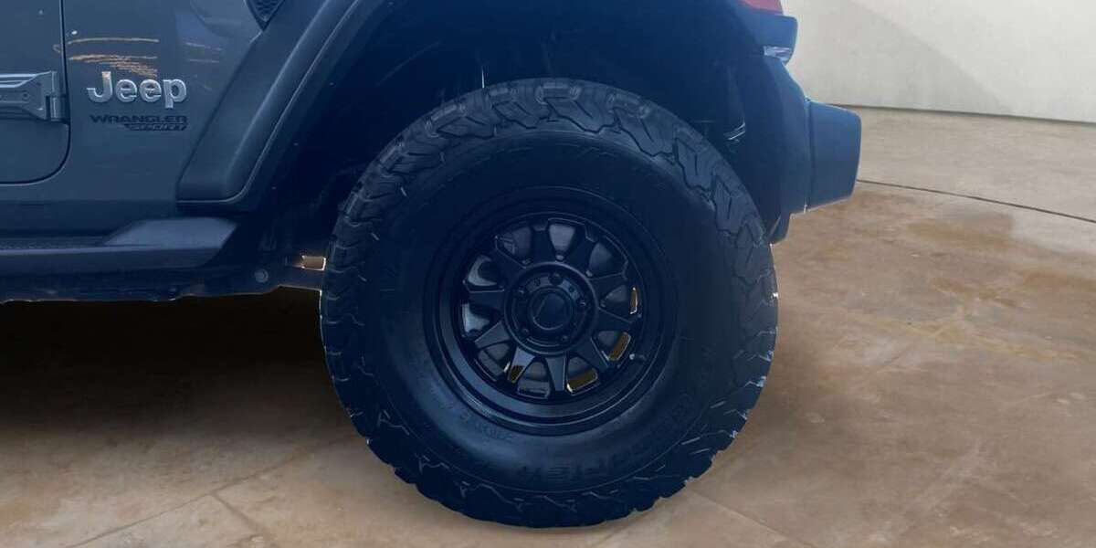 Jeep Wrangler 63.000 km 39.490 &euro; Soest 59494