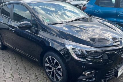 Renault Clio 33.000 km 12.989 &euro; Paderborn 33100