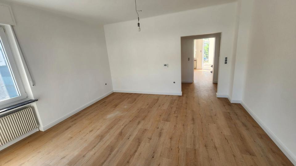 Erdgeschoßwohnung Paderborn - 3.5 Zimmer, 95 m&sup2;, 1.150&euro; | Angebot:26532705
