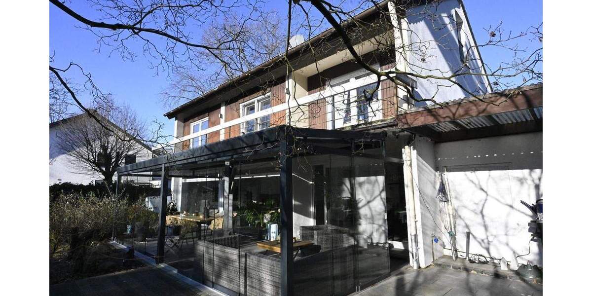 Einfamilienhaus Lippstadt Bad Waldliesborn - 8 Zimmer, 240 m&sup2;, 850.000&euro; | Angebot:25850608