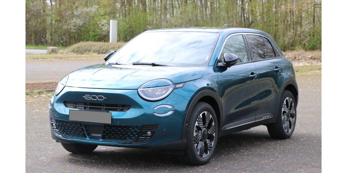 Fiat 600e 21.500 km 23.450 &euro; Paderborn 33102