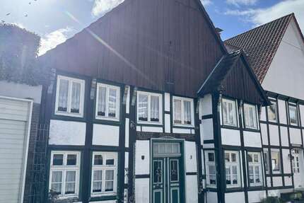 Haus Rietberg - 7 Zimmer, 165 m&sup2;, 750&euro; | Angebot:25894962