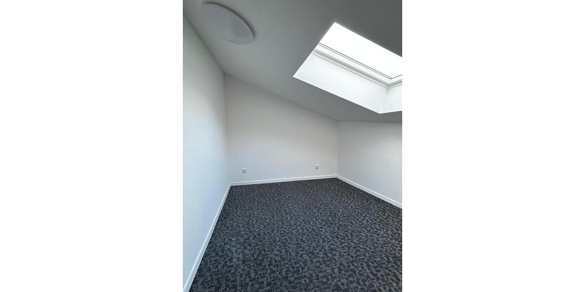 Etagenwohnung Büren - 3 Zimmer, 96 m&sup2;, 650&euro; | Angebot:25866537