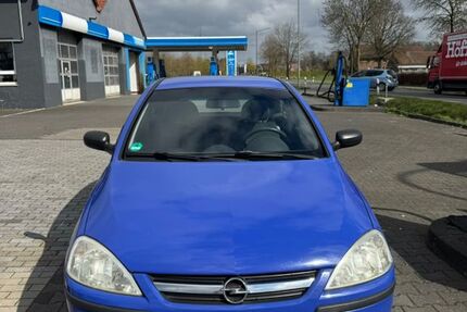 Opel Corsa 220.000 km 1.500 &euro; Paderborn 33102