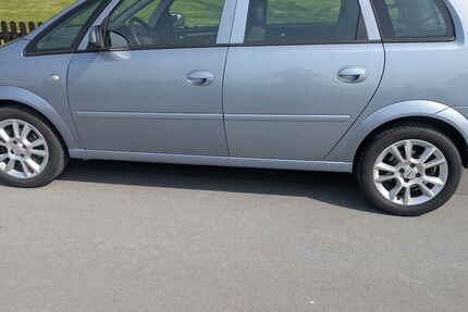 Opel Meriva 100.000 km 3.200 &euro; Lippstadt 59555